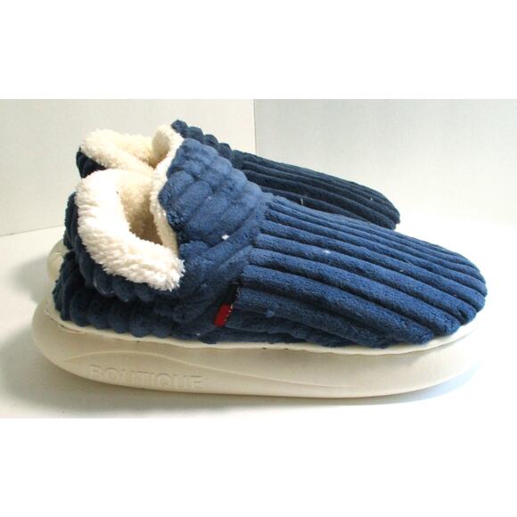 Boutique Women's Plus Warm Blue Slippers New Size 42 - 43 U.S. Size 11 - 12 - Picture 2 of 10